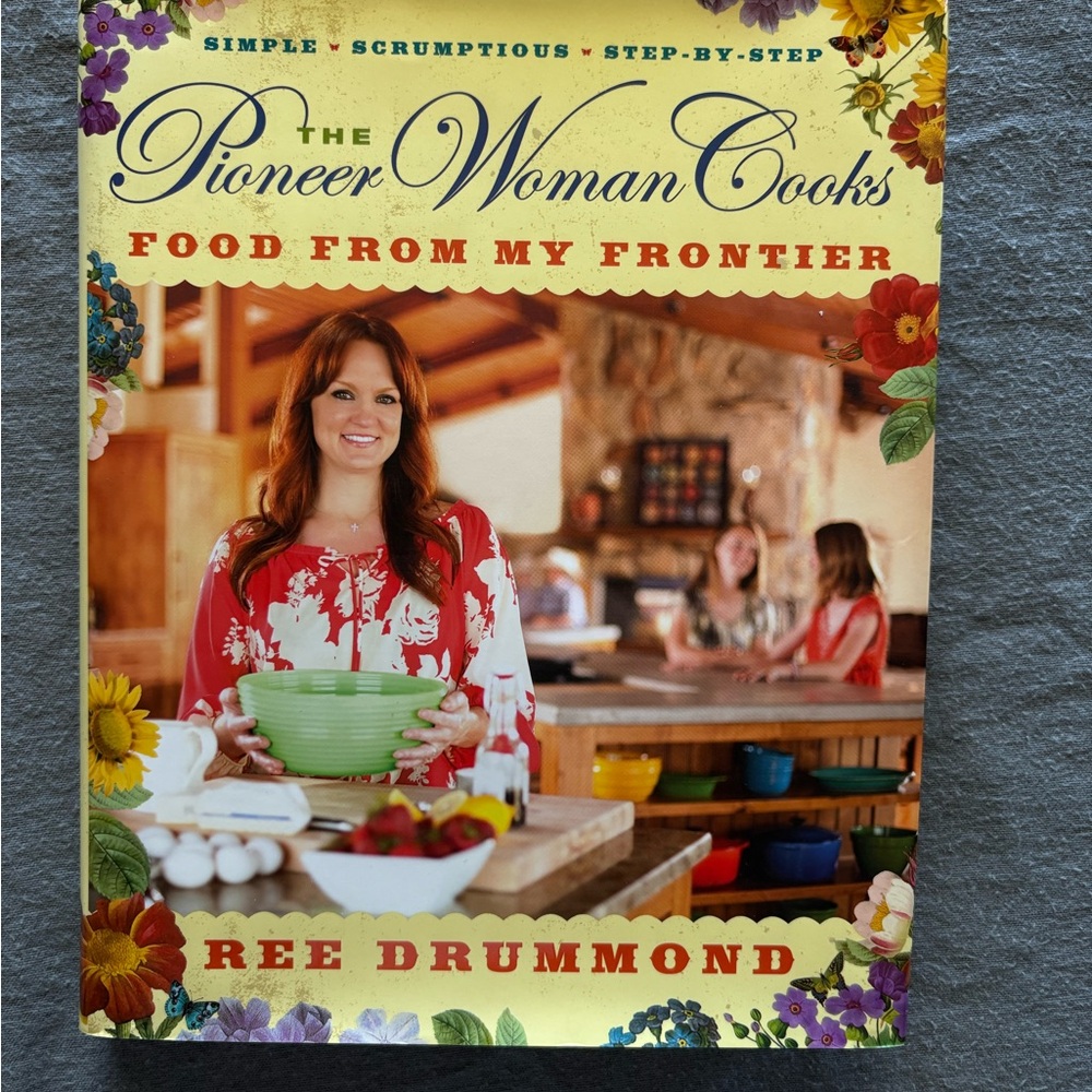 The Pioneer Woman Cooks: Food From My Frontier - Red and Yellow Edition